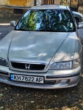 Honda Accord 1.8, снимка 1