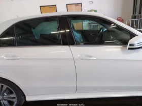 Mercedes-Benz E 350 4MATIC CARFAX    | Mobile.bg    7