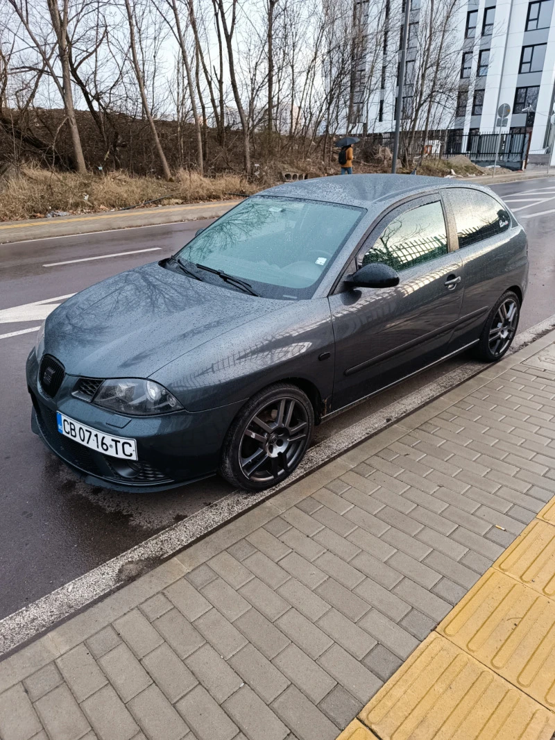 Seat Ibiza Ibiza 6l, снимка 6 - Автомобили и джипове - 48161284