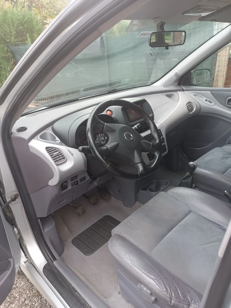 Nissan Almera tino, снимка 4 - Автомобили и джипове - 47482230