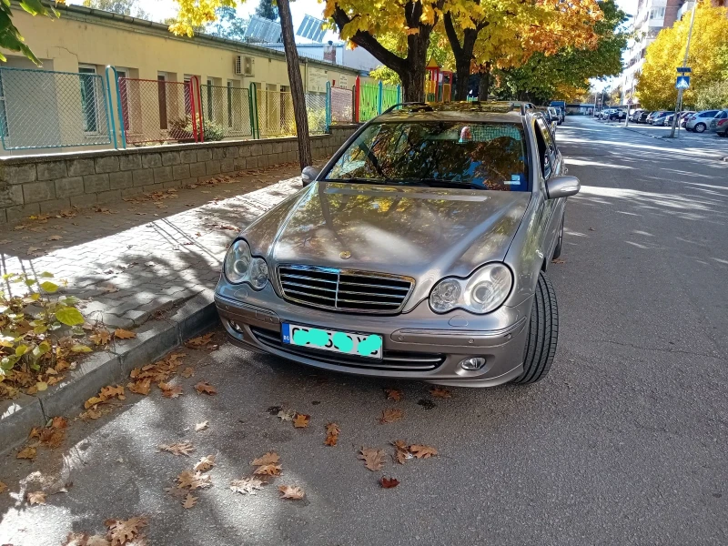 Mercedes-Benz C 320 320 gaz.inj. Avangard 4matik, снимка 9 - Автомобили и джипове - 47830003