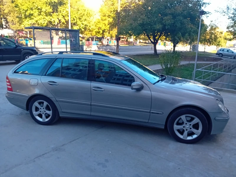 Mercedes-Benz C 320 320 gaz.inj. Avangard 4matik, снимка 3 - Автомобили и джипове - 47830003