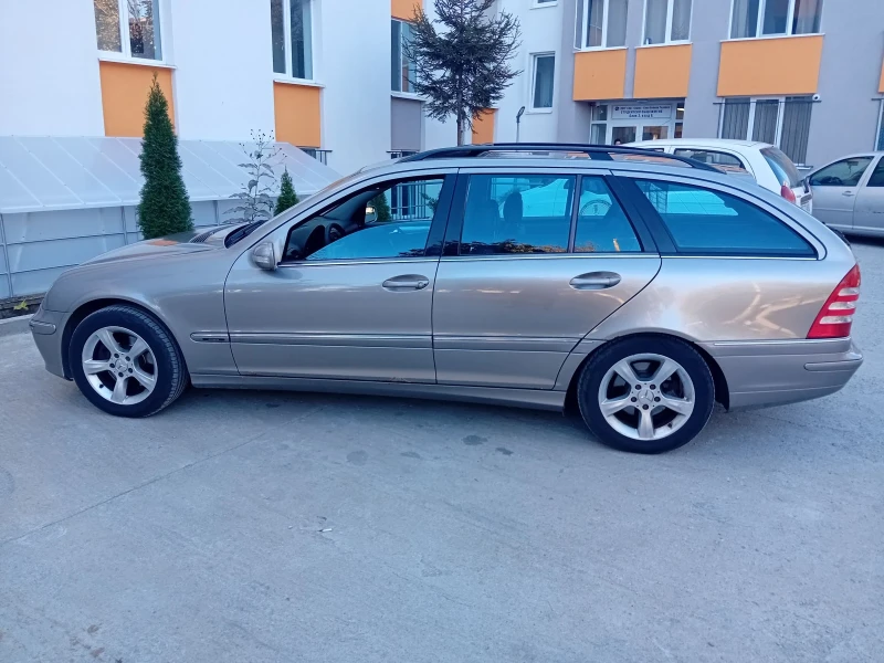 Mercedes-Benz C 320 320 gaz.inj. Avangard 4matik, снимка 2 - Автомобили и джипове - 47830003