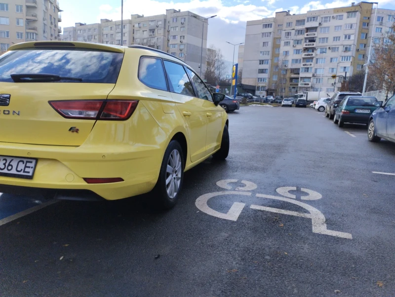 Seat Leon 1.5 БЕНЗИН/МЕТАН, снимка 5 - Автомобили и джипове - 48627846