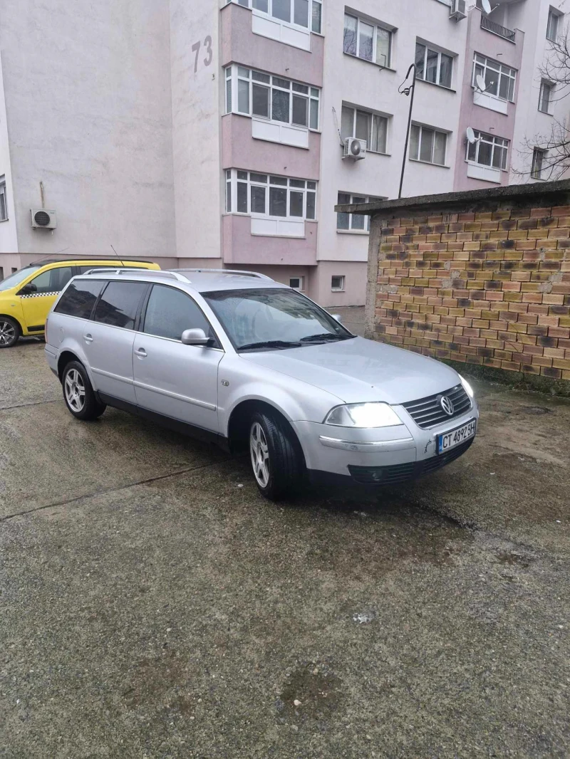 VW Passat, снимка 2 - Автомобили и джипове - 48693612