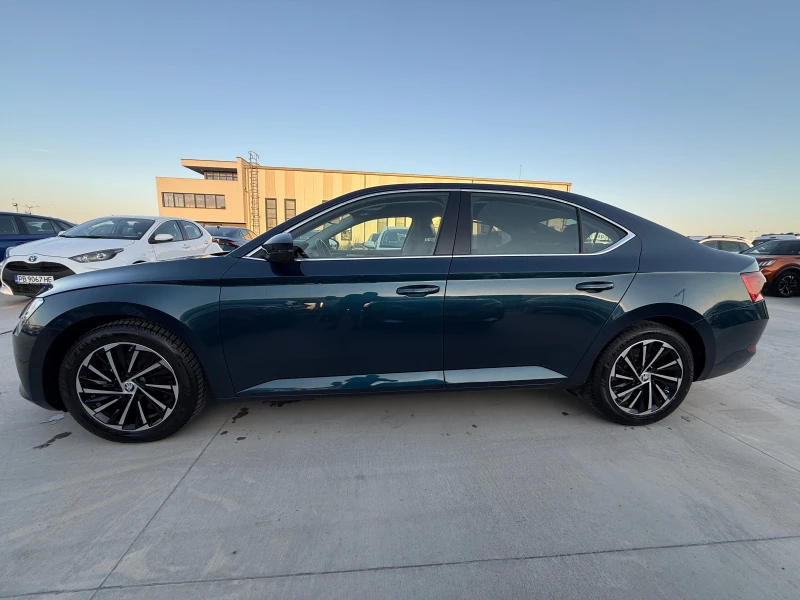 Skoda Superb С-Гаранция-2.0-A/T, снимка 2 - Автомобили и джипове - 48851881