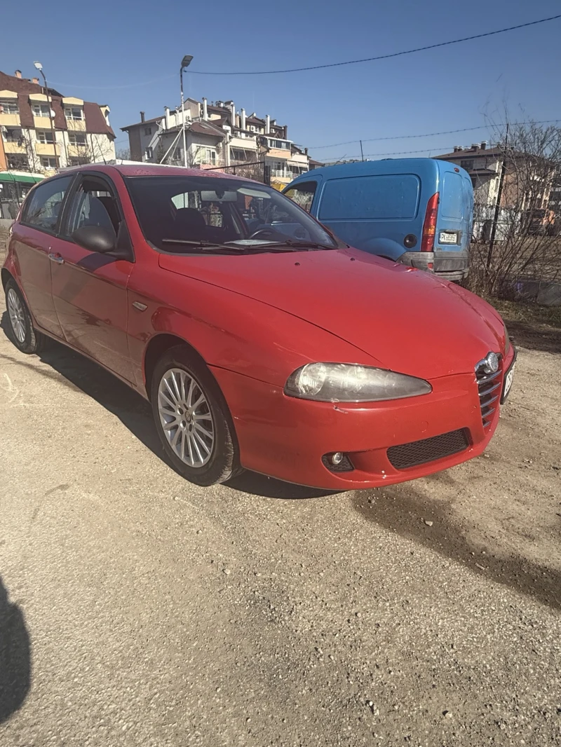 Alfa Romeo 147 Газ/Бензин, снимка 8 - Автомобили и джипове - 49390937