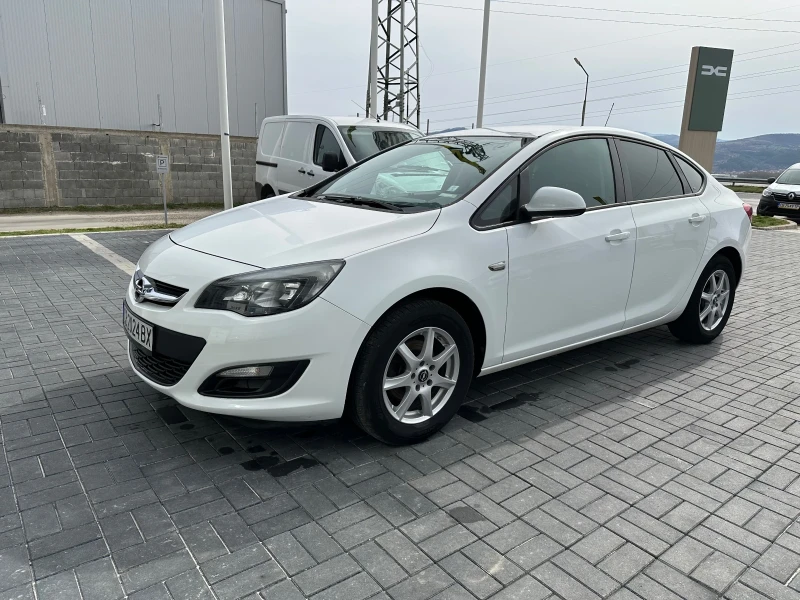 Opel Astra 1.6 CDTI EURO 6, снимка 1 - Автомобили и джипове - 49598534