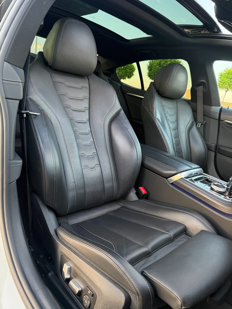 BMW 840 I 80хил км/ФЕЙС/ГАРАНЦИЯ ДО 27г/MPERF/LASER/LIZING, снимка 10 - Автомобили и джипове - 51904927