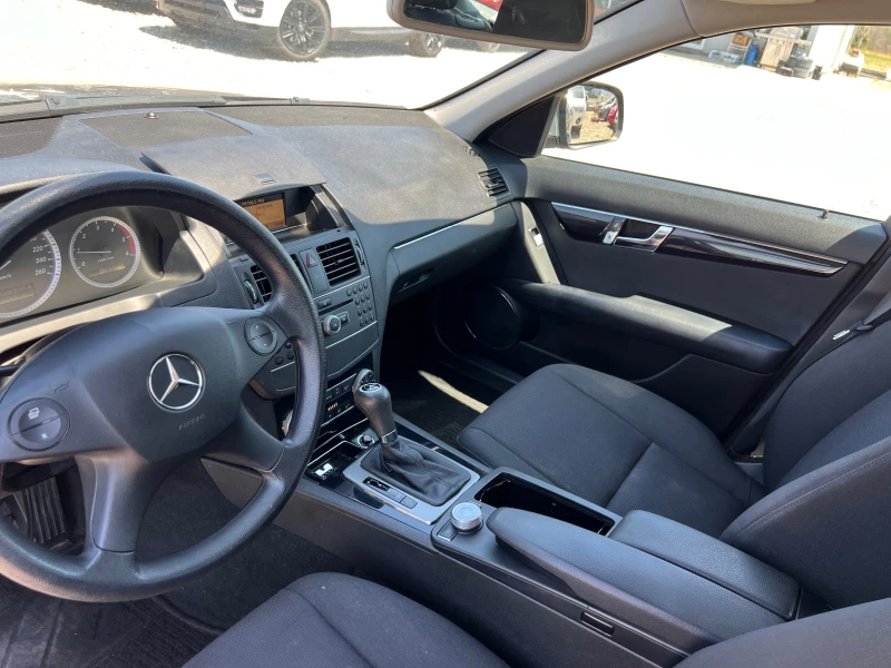 Mercedes-Benz C 220 2.2 CDI, снимка 11 - Автомобили и джипове - 51307782