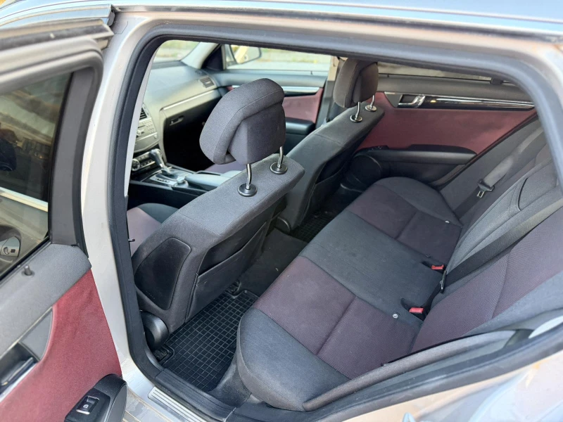 Mercedes-Benz C 220 OM646, снимка 13 - Автомобили и джипове - 52598067