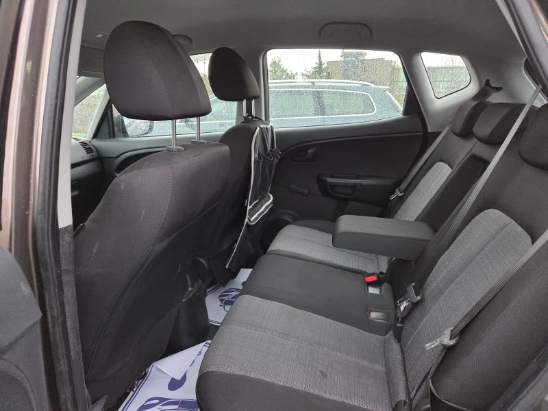 Kia Venga 1, 4i90ksFACE137000kmPODGREVEU5B, снимка 10 - Автомобили и джипове - 52368693