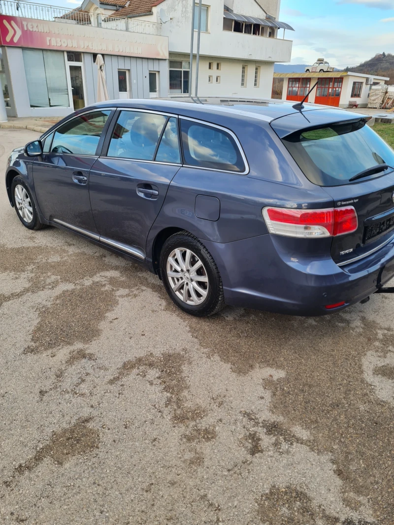 Toyota Avensis 2.0куб.126к.с.2009г. , снимка 4 - Автомобили и джипове - 52483460