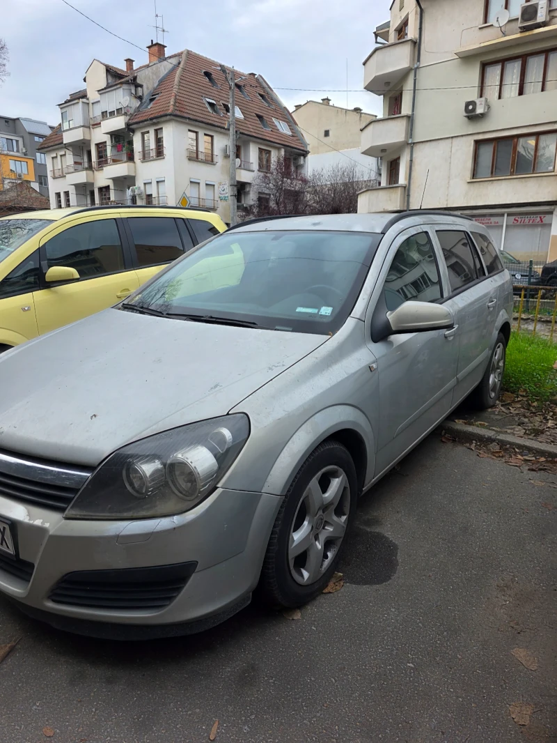Opel Astra, снимка 2 - Автомобили и джипове - 52655040