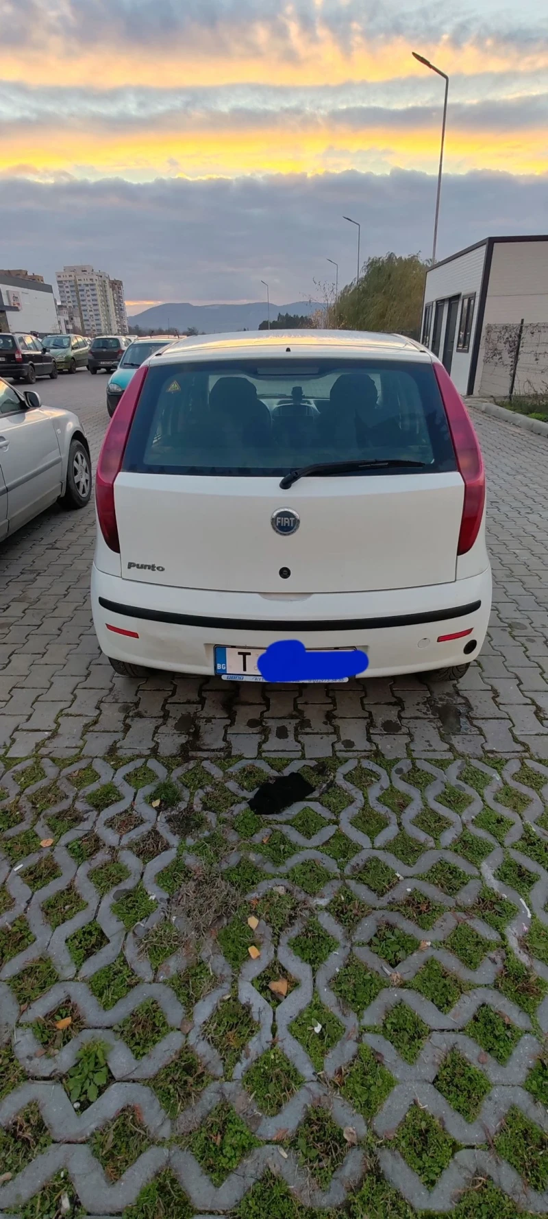 Fiat Punto 1.2i, снимка 3 - Автомобили и джипове - 52775349