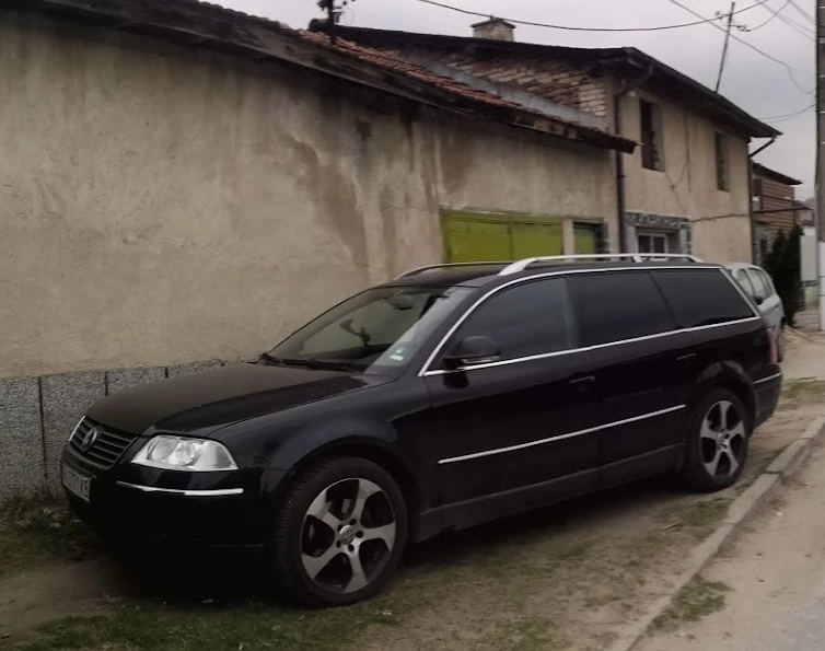 VW Passat 5.5, снимка 4 - Автомобили и джипове - 49483654