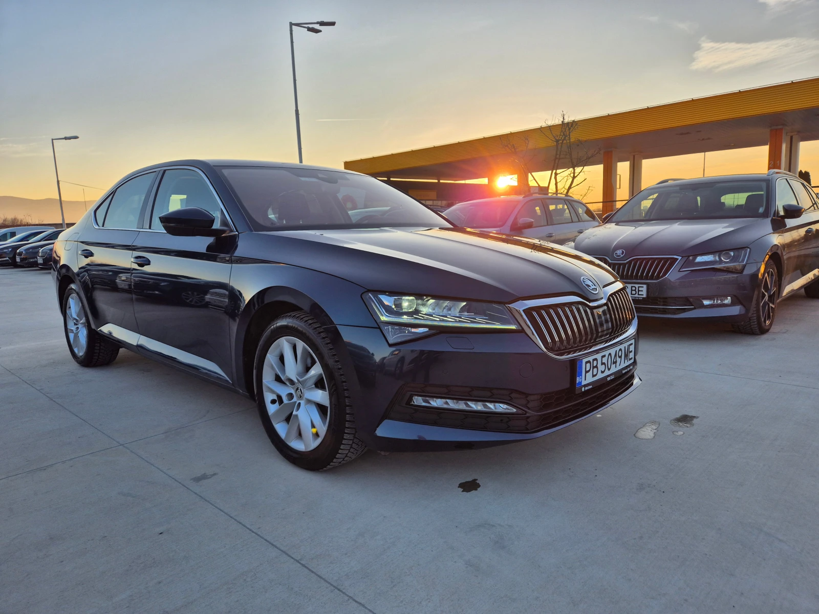 Skoda Superb С-Гаранция-2.0-A/T - изображение 7