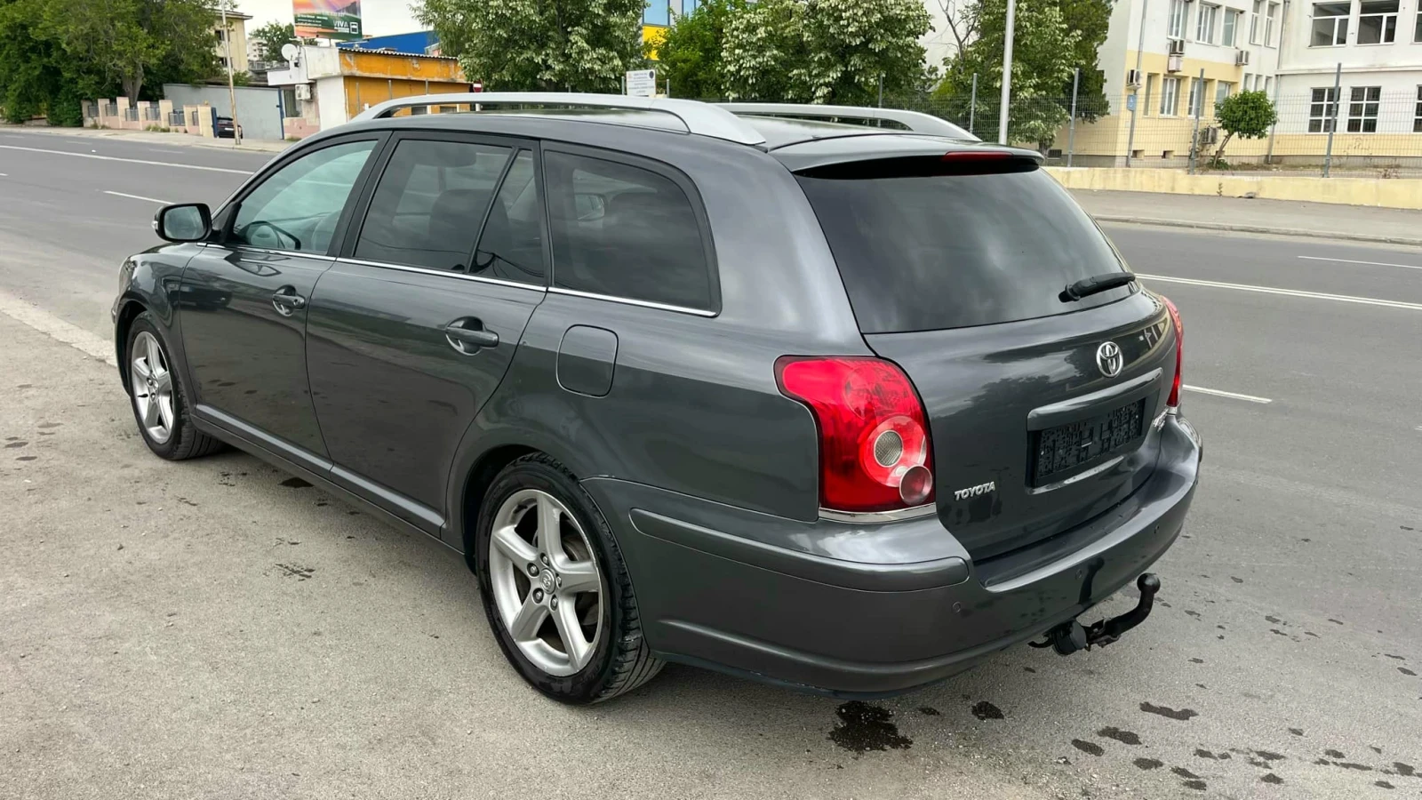 Toyota Avensis Face - изображение 3