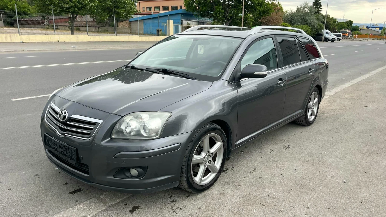 Toyota Avensis Face - изображение 2