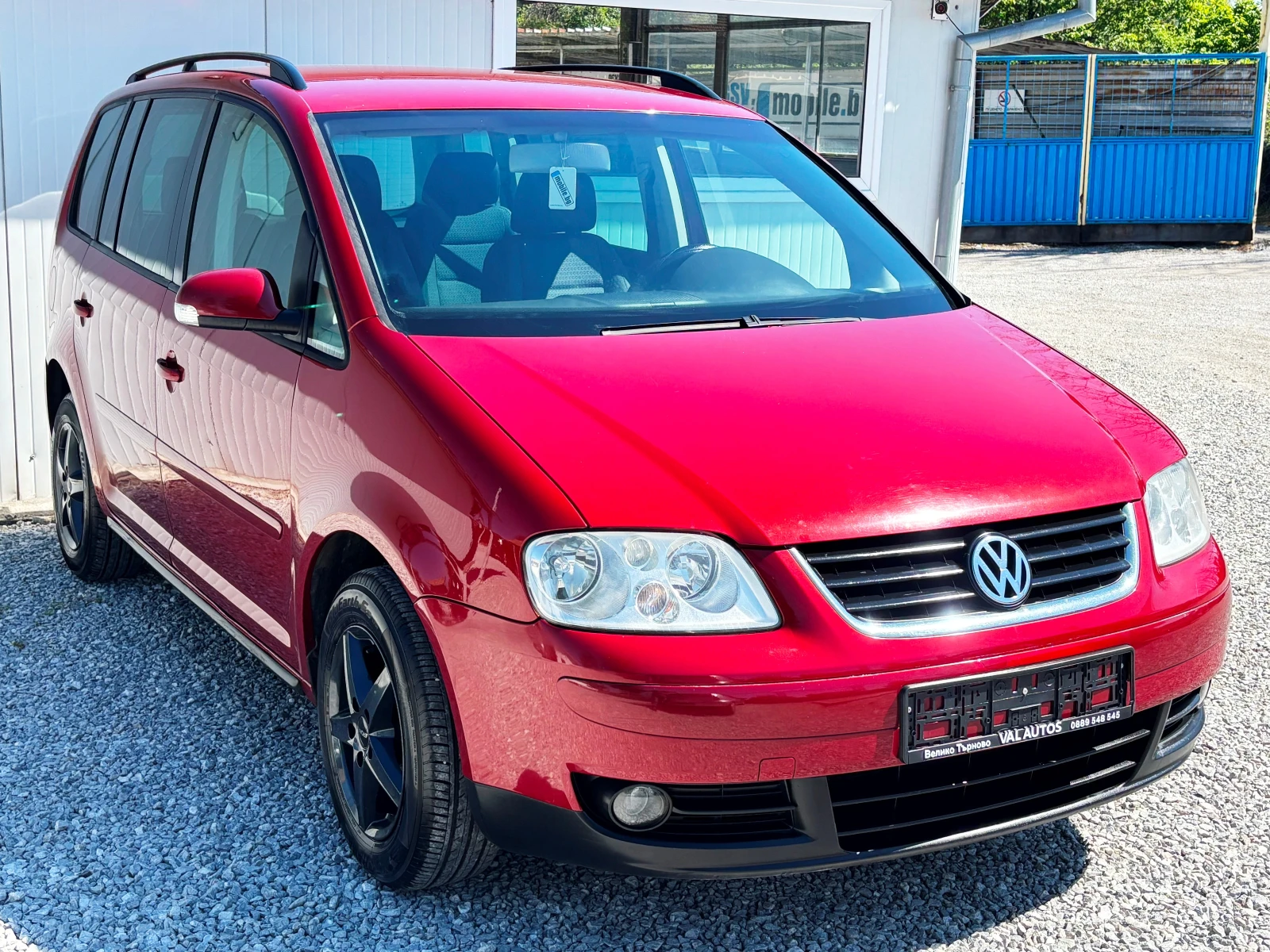 VW Touran 1, 6 БЕНЗИН НОВ ВНОС ВЪЗМОЖЕН БАРТЕР - изображение 2