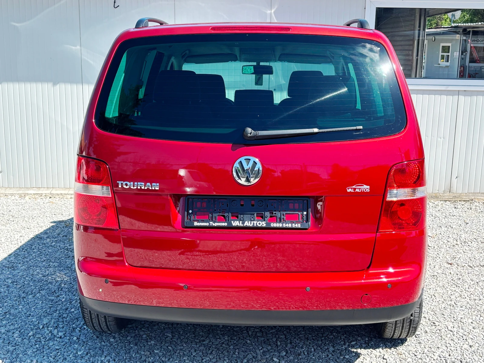 VW Touran 1, 6 БЕНЗИН НОВ ВНОС ВЪЗМОЖЕН БАРТЕР - изображение 6
