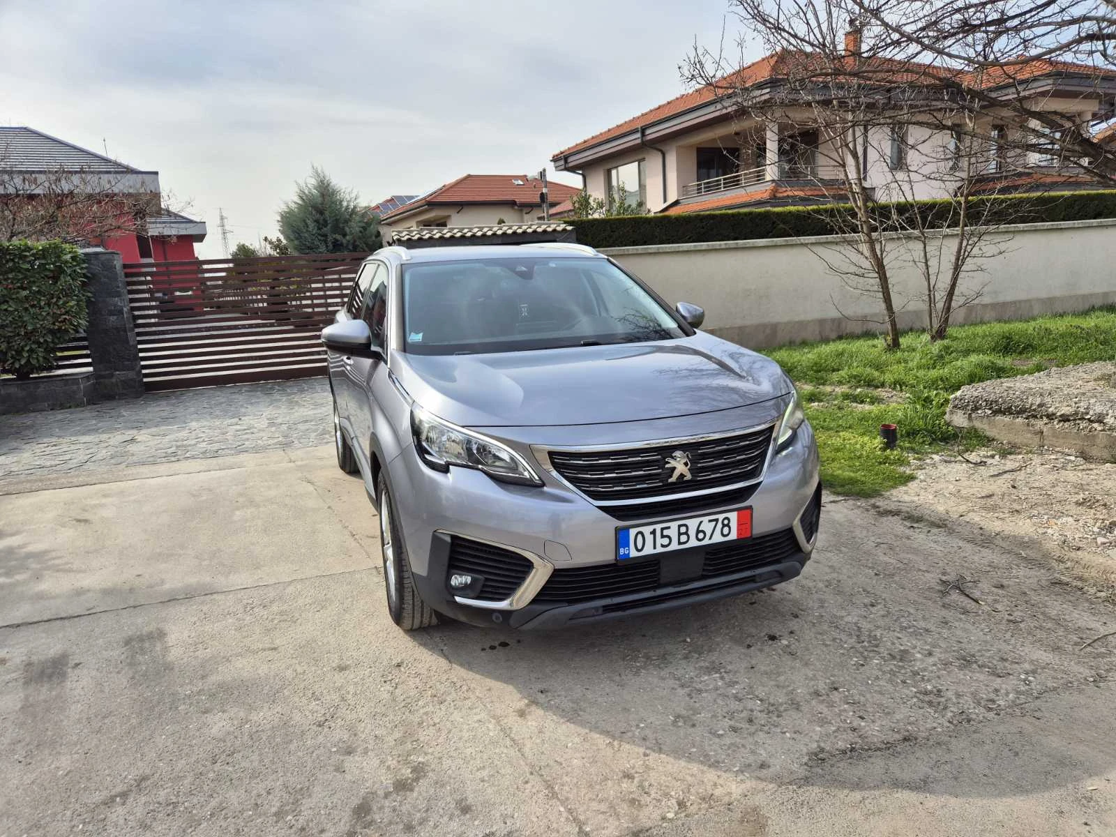 Peugeot 5008 1.6 eHDI avtomat, снимка 4 - Автомобили и джипове - 53715664