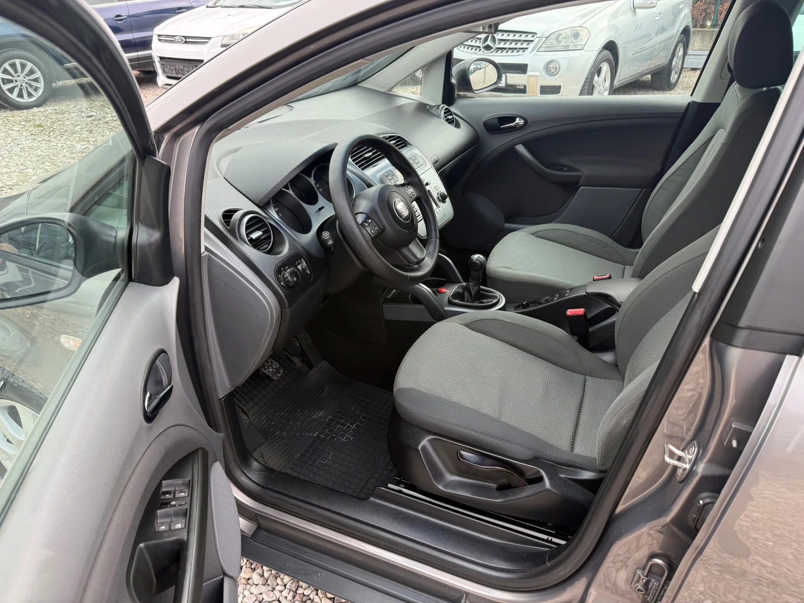 Seat Altea 1.9 TDI, снимка 6 - Автомобили и джипове - 53917142