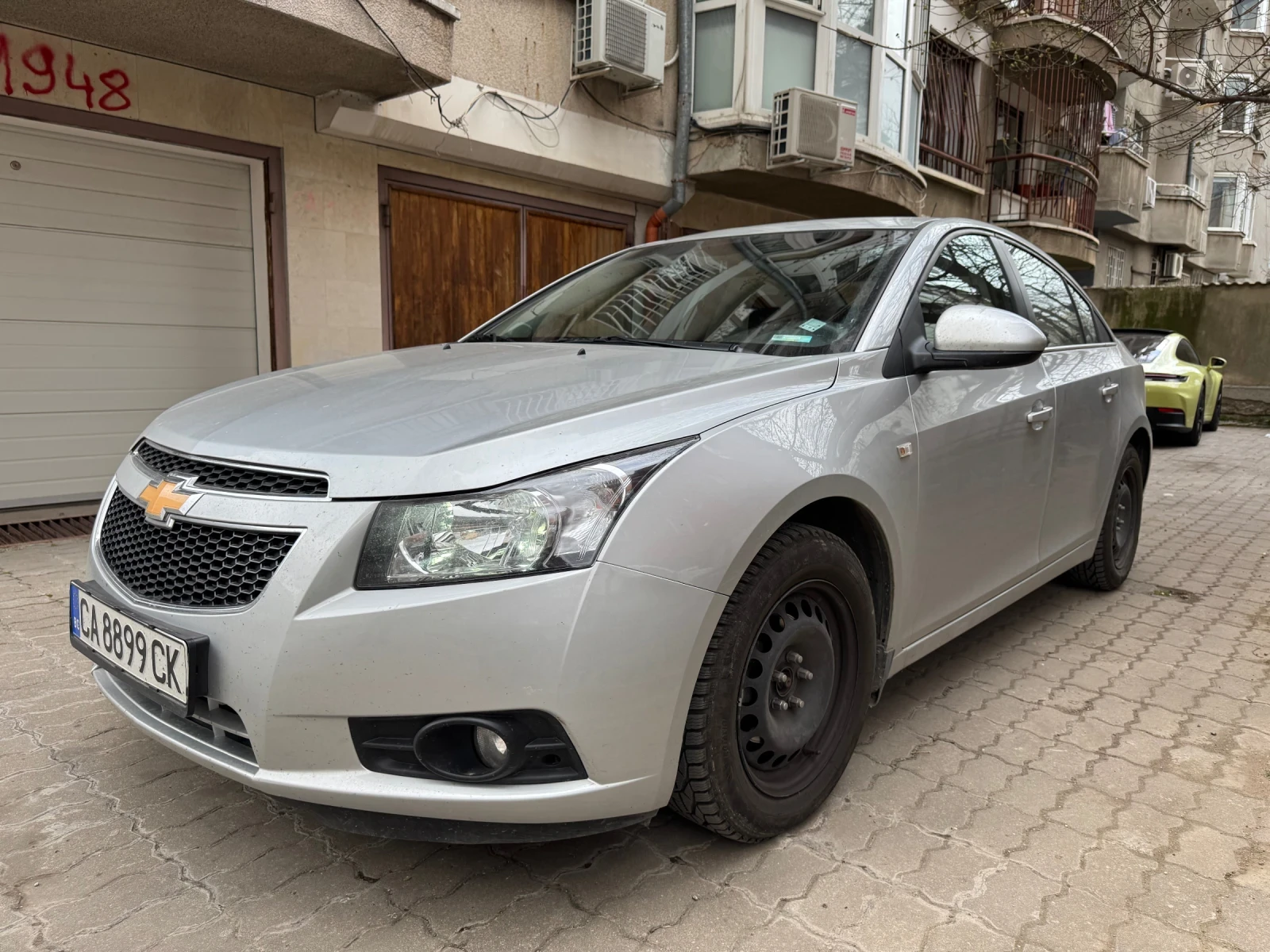 Chevrolet Cruze 1.8 LT 69 000 km, снимка 2 - Автомобили и джипове - 53953221