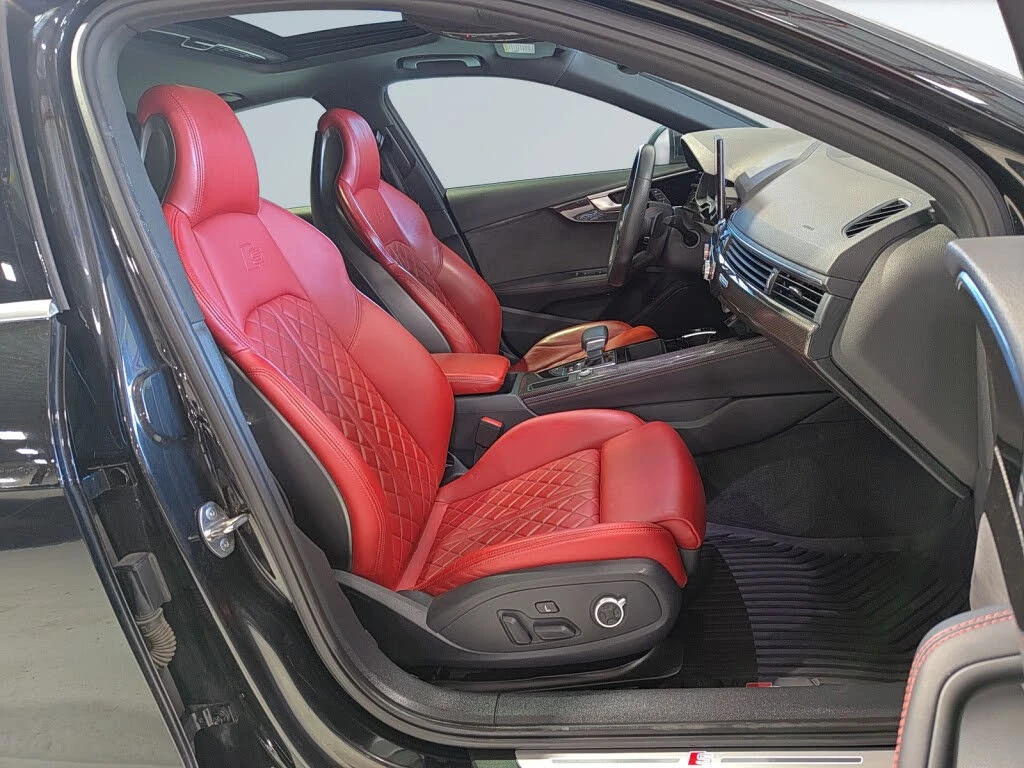 Audi S4 3.0T* quattro* Premium* АвтоКредит* (ЦЕНА ДО БГ), снимка 10 - Автомобили и джипове - 54128947