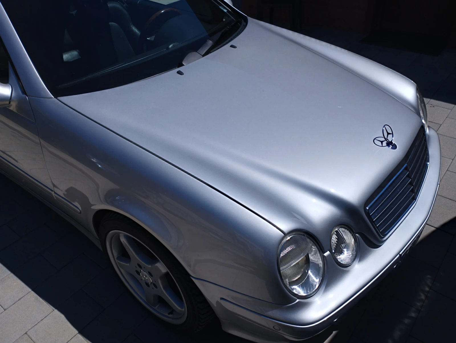 Mercedes-Benz CLK 320, снимка 3 - Автомобили и джипове - 54421090