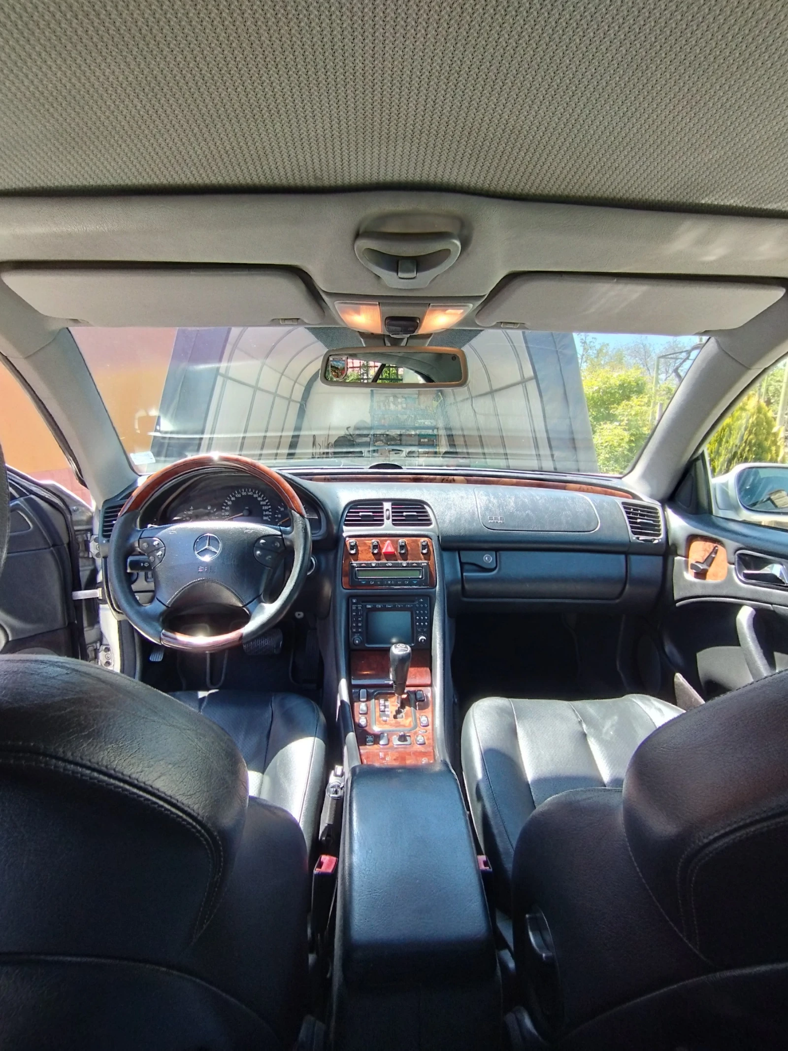 Mercedes-Benz CLK 320, снимка 6 - Автомобили и джипове - 54421090