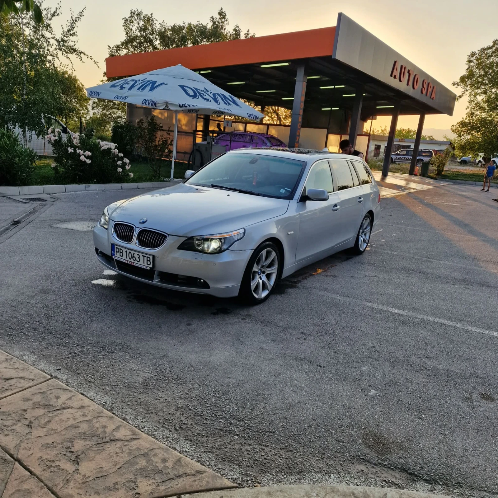 BMW 530, снимка 4 - Автомобили и джипове - 54510890