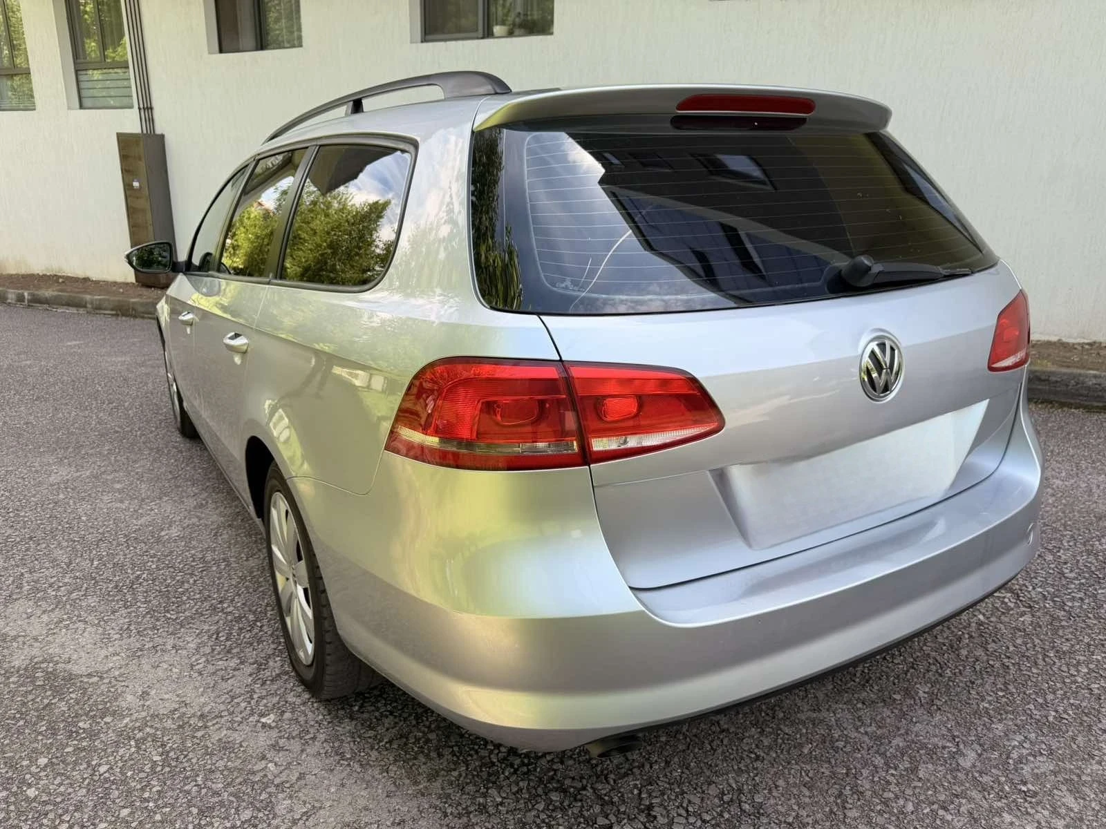 VW Passat 1.6TDI , снимка 5 - Автомобили и джипове - 54776800