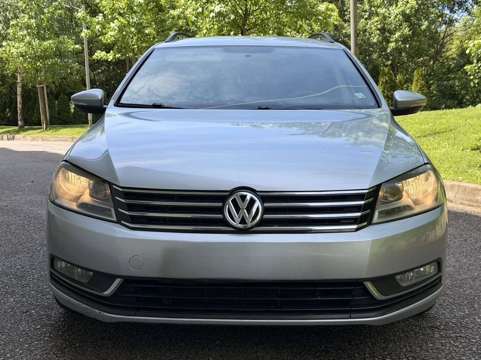 VW Passat 1.6TDI , снимка 2 - Автомобили и джипове - 54776800