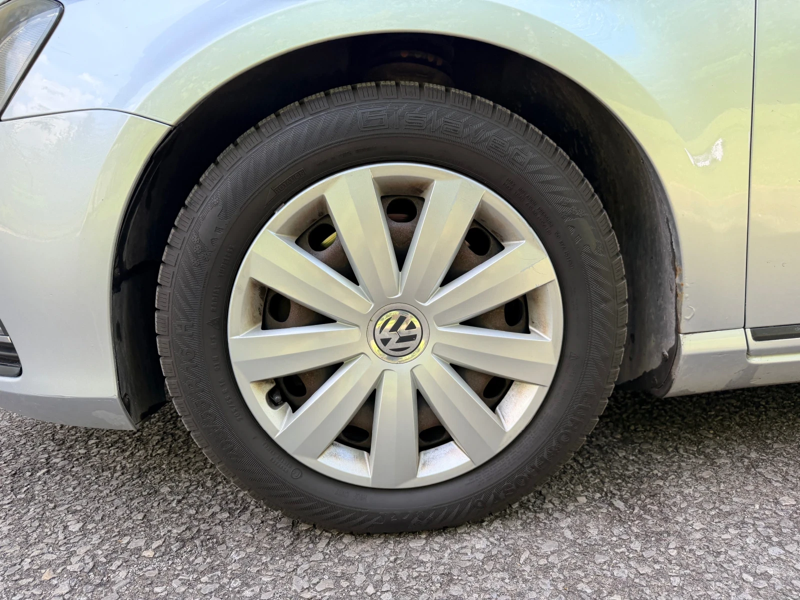 VW Passat 1.6TDI , снимка 17 - Автомобили и джипове - 54776800