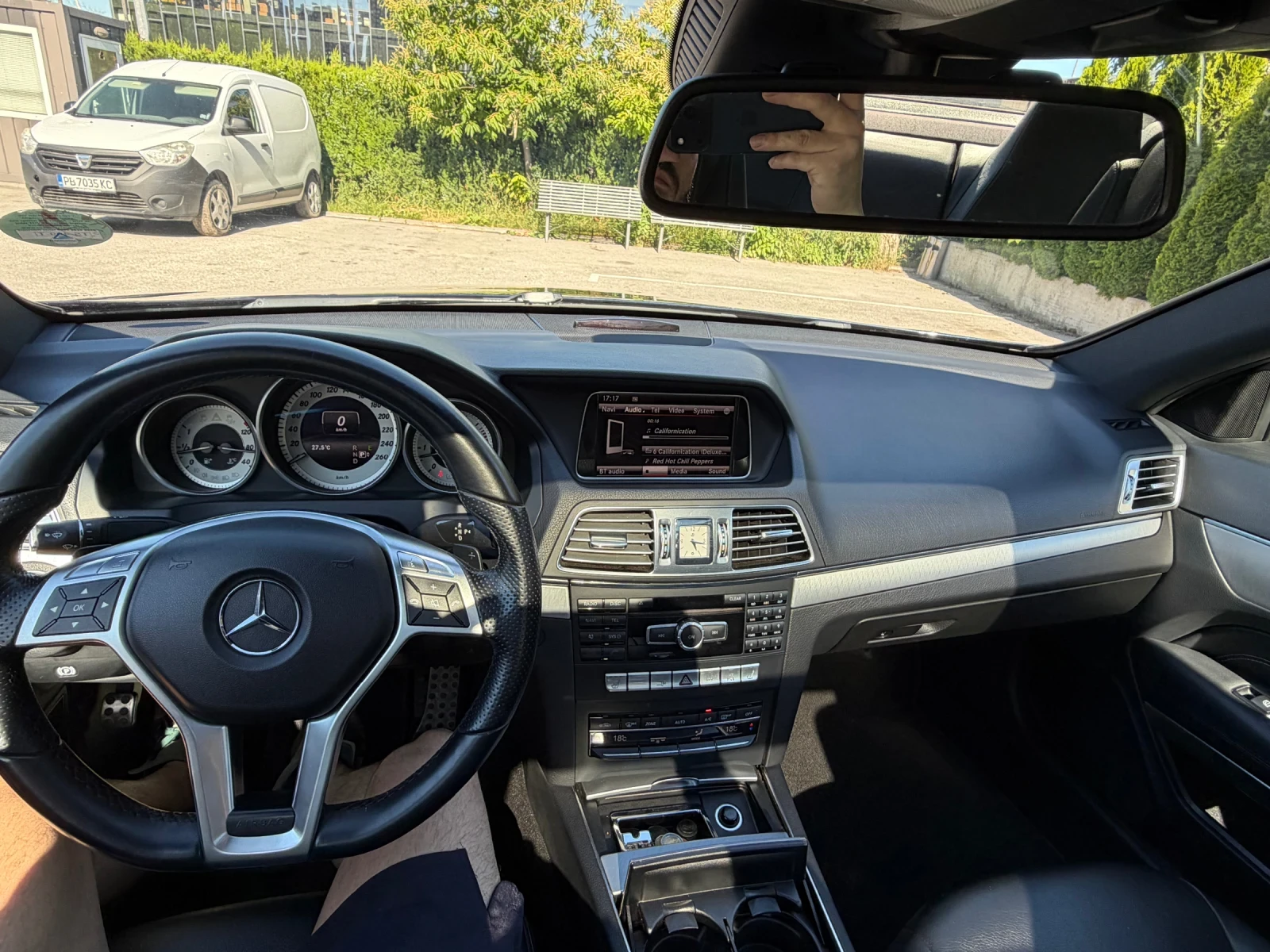 Mercedes-Benz E 350, снимка 11 - Автомобили и джипове - 54913557
