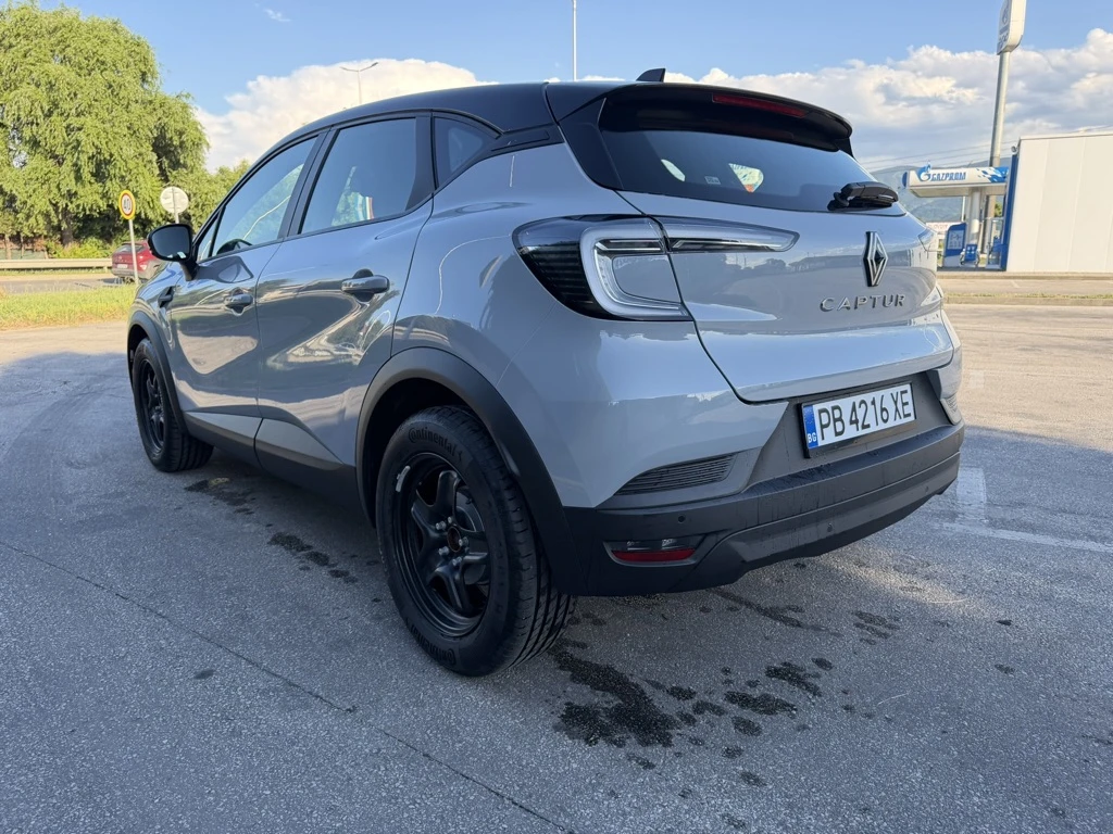 Renault Captur, снимка 3 - Автомобили и джипове - 54919387