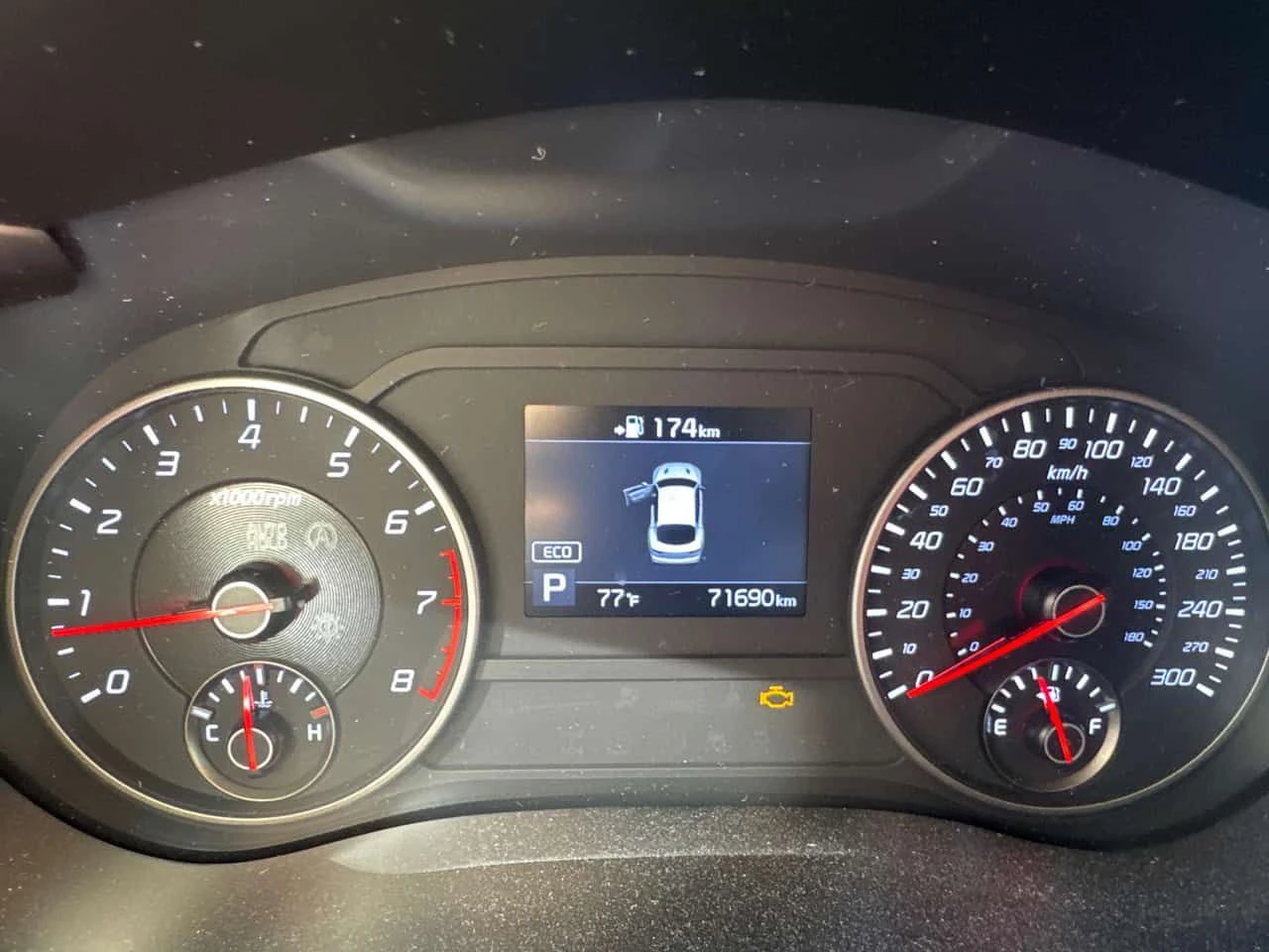 Kia Stinger * GT * CARFAX * БЕЗ ПЪРВОНАЧАЛНА ВНОСКА, снимка 8 - Автомобили и джипове - 54978443