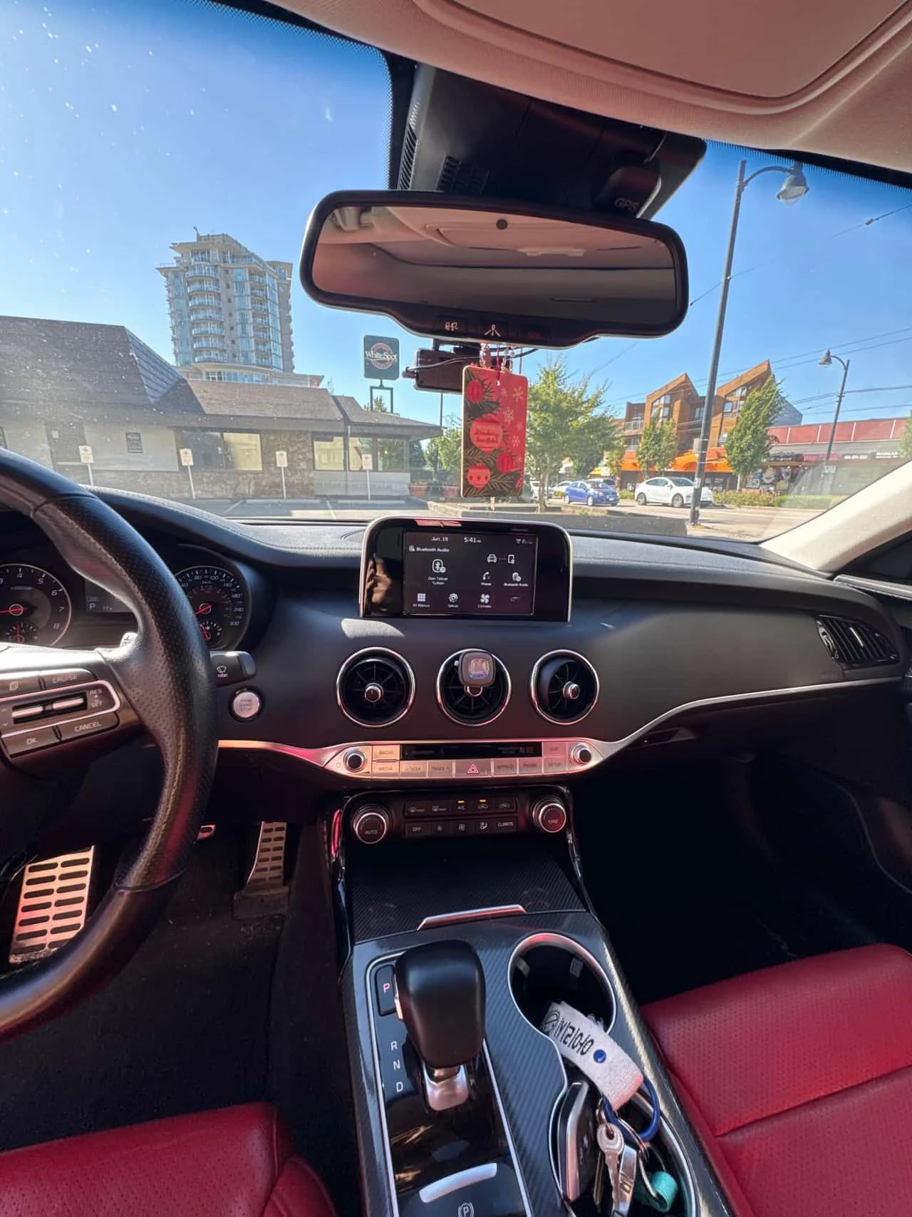 Kia Stinger * GT * CARFAX * БЕЗ ПЪРВОНАЧАЛНА ВНОСКА, снимка 9 - Автомобили и джипове - 54978443
