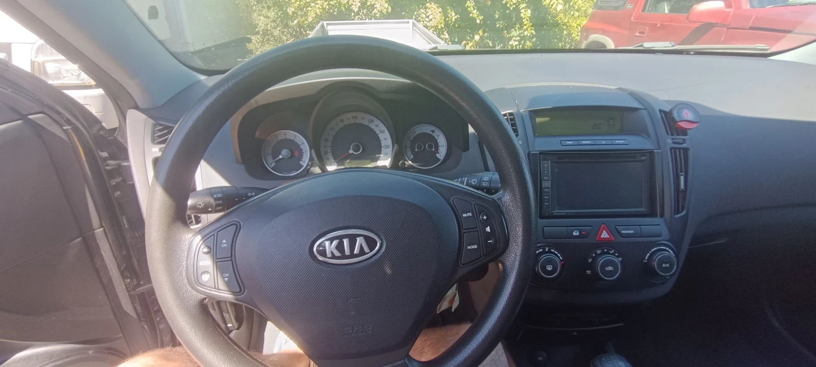 Kia Ceed, снимка 16 - Автомобили и джипове - 54995736