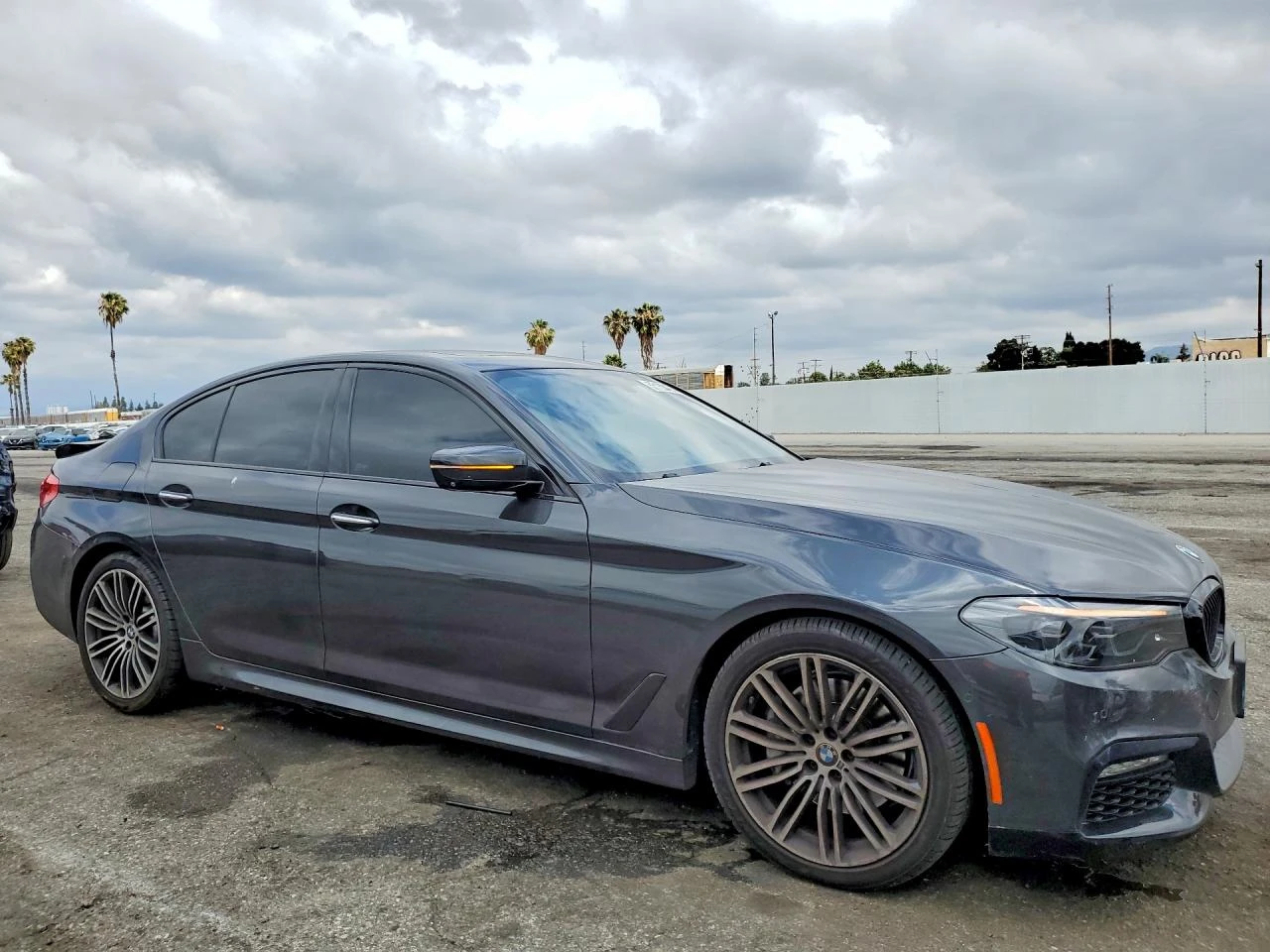 BMW 540 MPACK* ПОДГРЕВ* ОБДУХВАНЕ* КАМЕРА* 