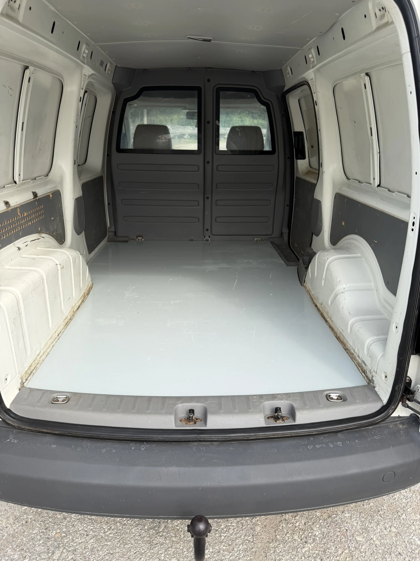 VW Caddy Maxi клима, снимка 12 - Автомобили и джипове - 55466866