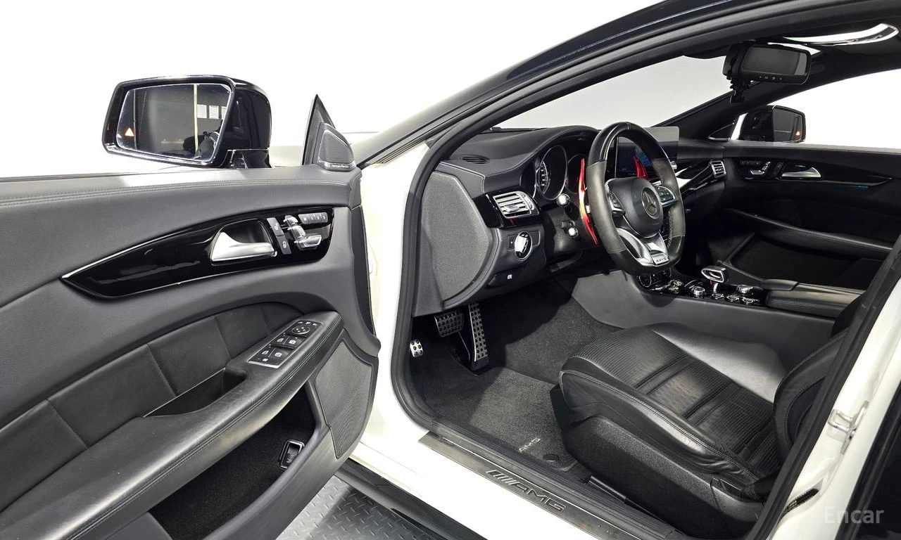 Mercedes-Benz CLS 63 AMG 4MATIC* HARMON* KARDON* ОБДУХВАНЕ* МАСАЖ* 360КАМЕР, снимка 6 - Автомобили и джипове - 56114293