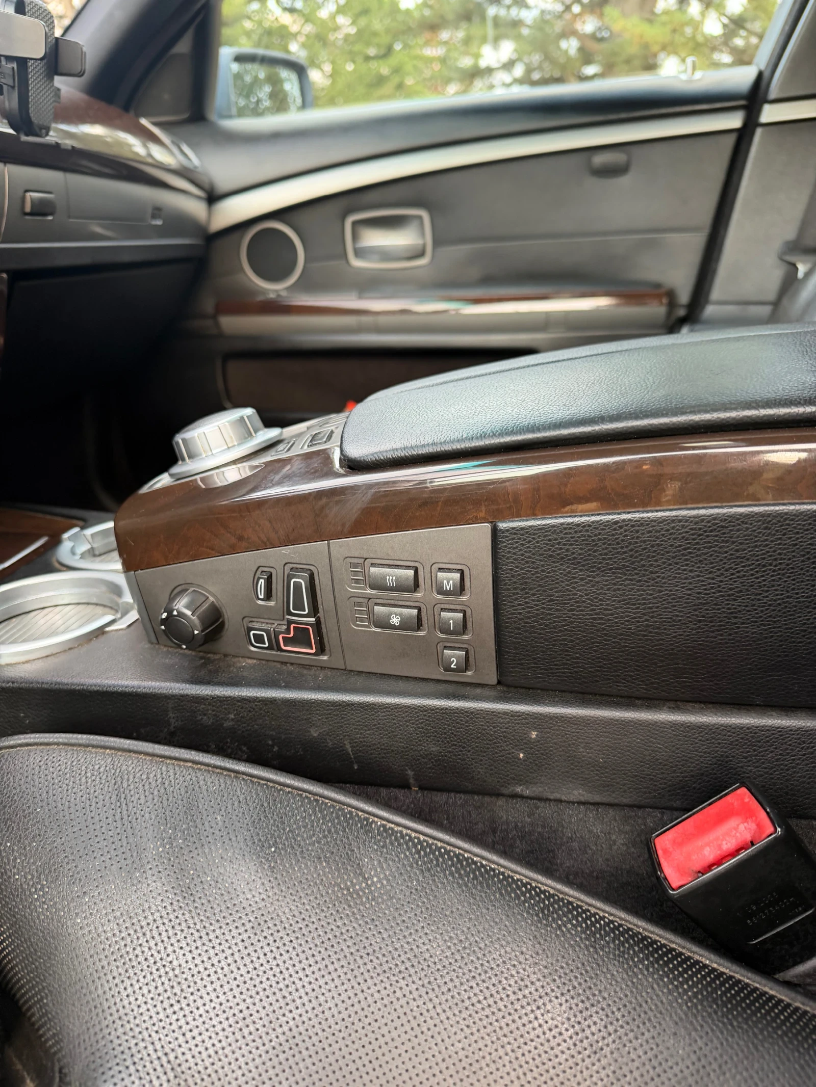 BMW 745, снимка 13 - Автомобили и джипове - 56172946