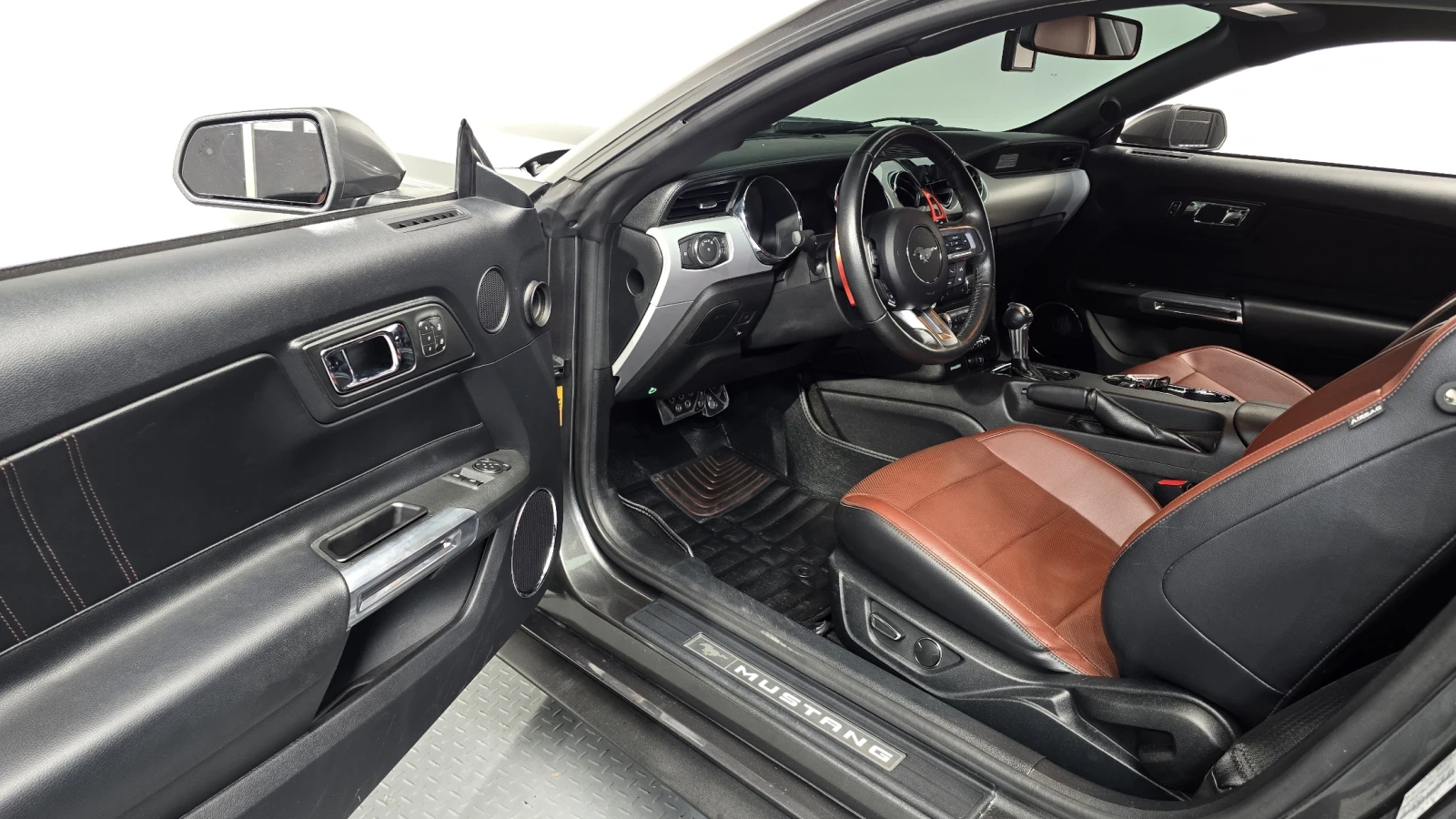 Ford Mustang GT Coupe 5.0 autogeorge.com, снимка 14 - Автомобили и джипове - 56181812