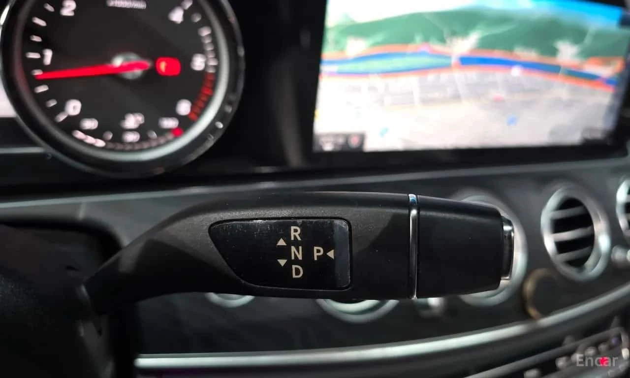 Mercedes-Benz E 220 * E220d Avantgarde * ЦЕНА ДО БГ, снимка 9 - Автомобили и джипове - 56680530