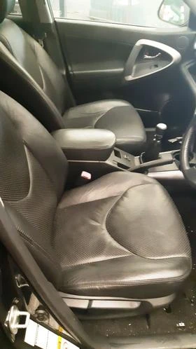 Toyota Rav4 2.2DCATЧАСТИ , снимка 11