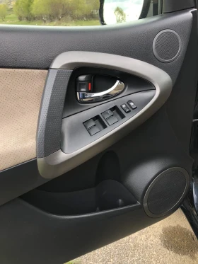 Toyota Rav4 2.2 D-4D 4Х4 - 6800 € / 13299.64 лв. - 63194159 13