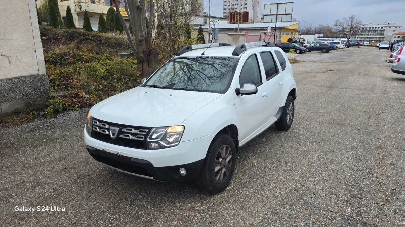 Dacia Duster 1.5dci, снимка 12 - Автомобили и джипове - 48228640