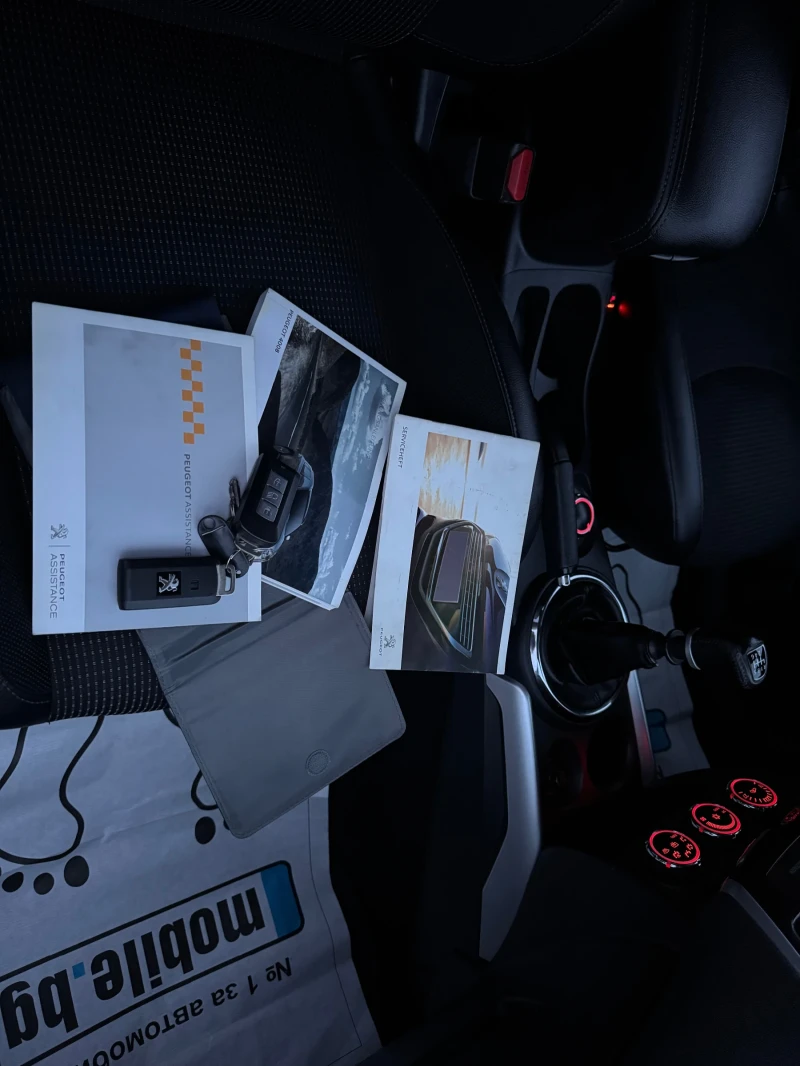 Peugeot 4008 1.8HDI/150k.c/4x4/NAVI/LED/ PANORAMA/KEYLESS/FULL, снимка 16 - Автомобили и джипове - 53561482